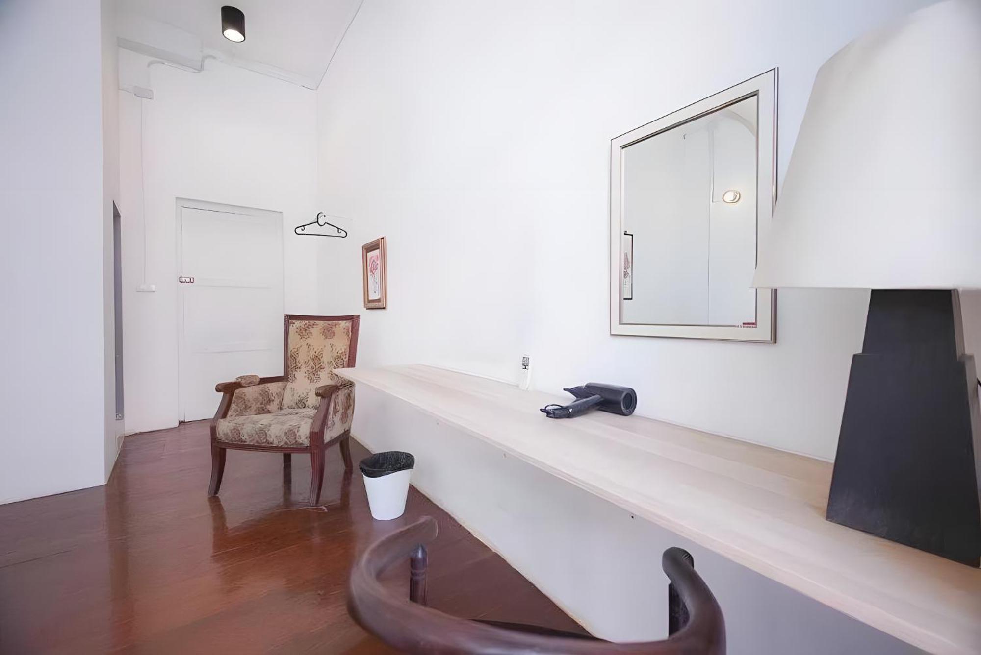 Mitr Inn Yaowarat - มิตร อินน์ เยาวราช Μπανγκόκ Εξωτερικό φωτογραφία